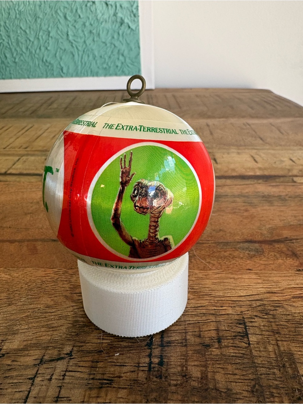 E.T. The Extra-Terrestrial Vintage Ornament - Red & Green 1982